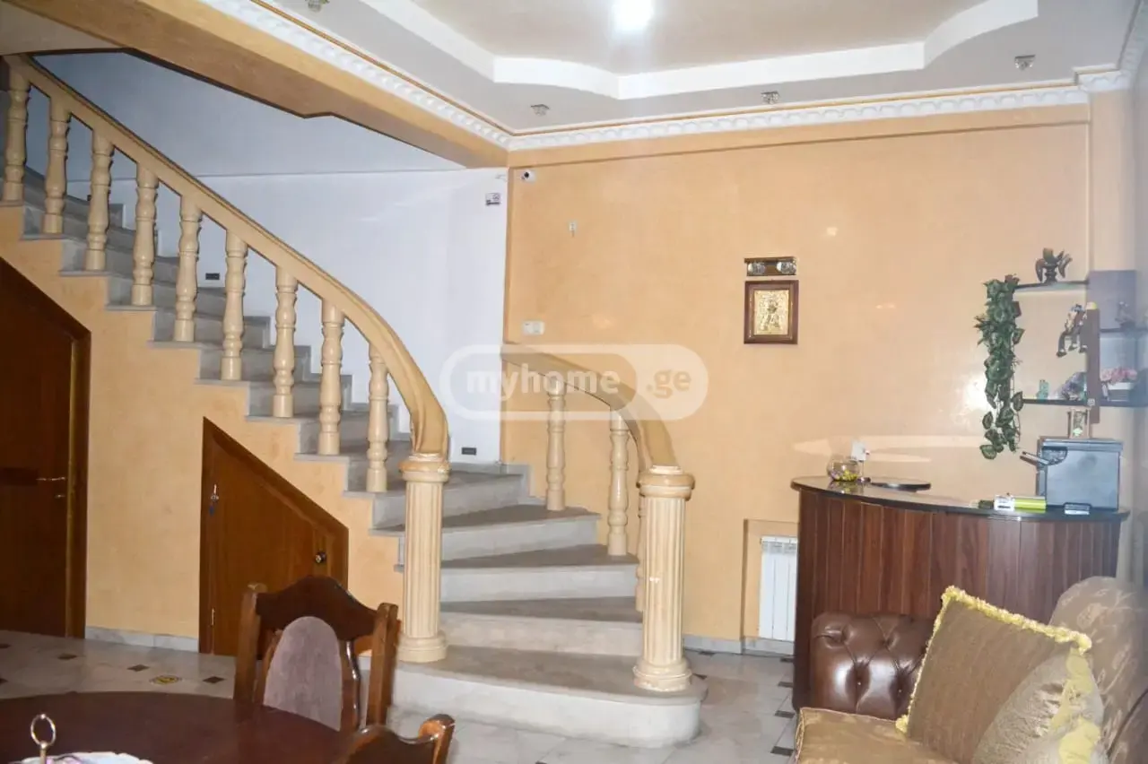 7 Room Hotel For Sale view 12