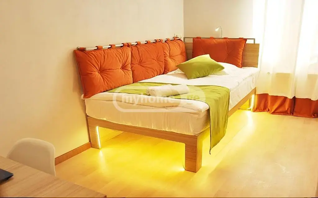7 Room Hotel For Sale view 4