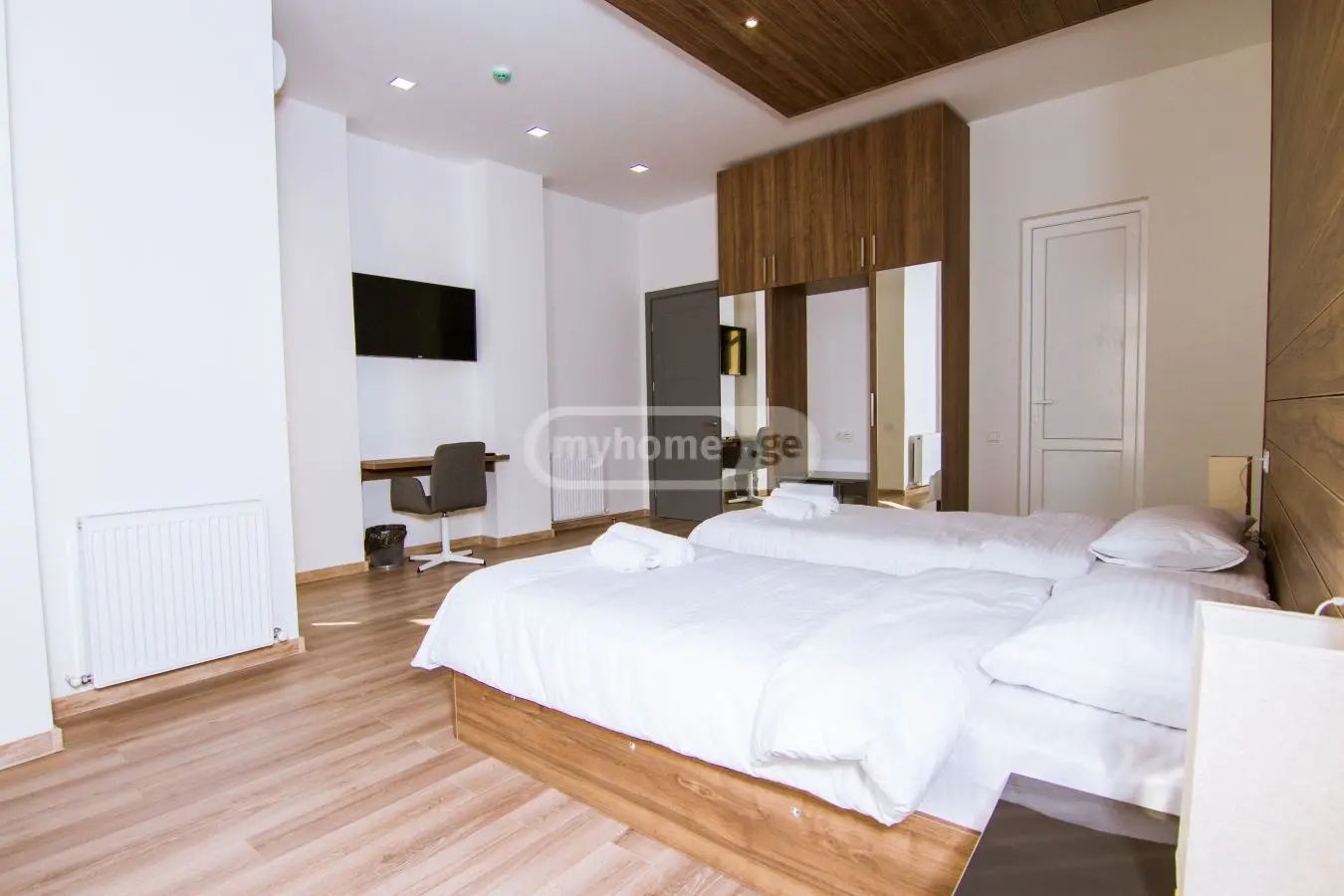 10+ Room Hotel For Sale In Isani view 2