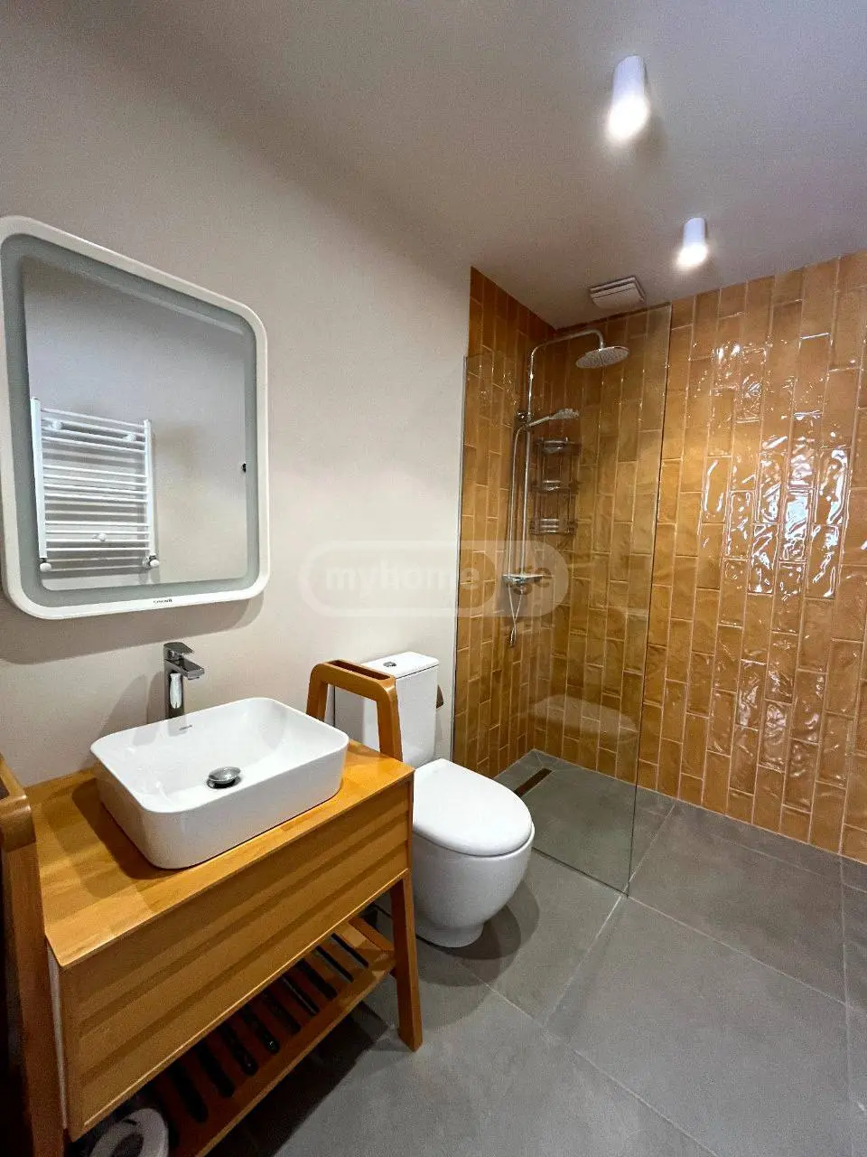 3 Room Private House For Sale view 7