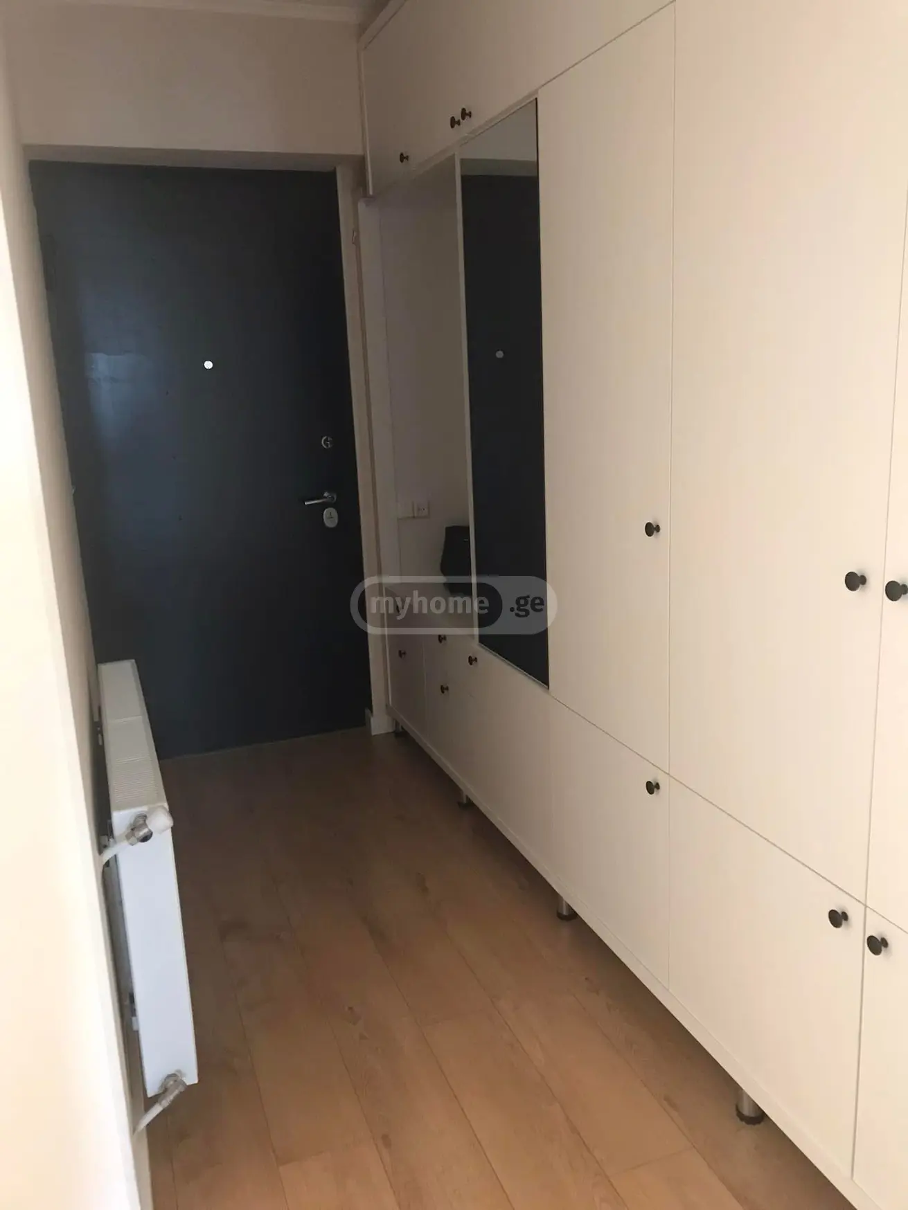 5 Room Apartment For Sale view 2