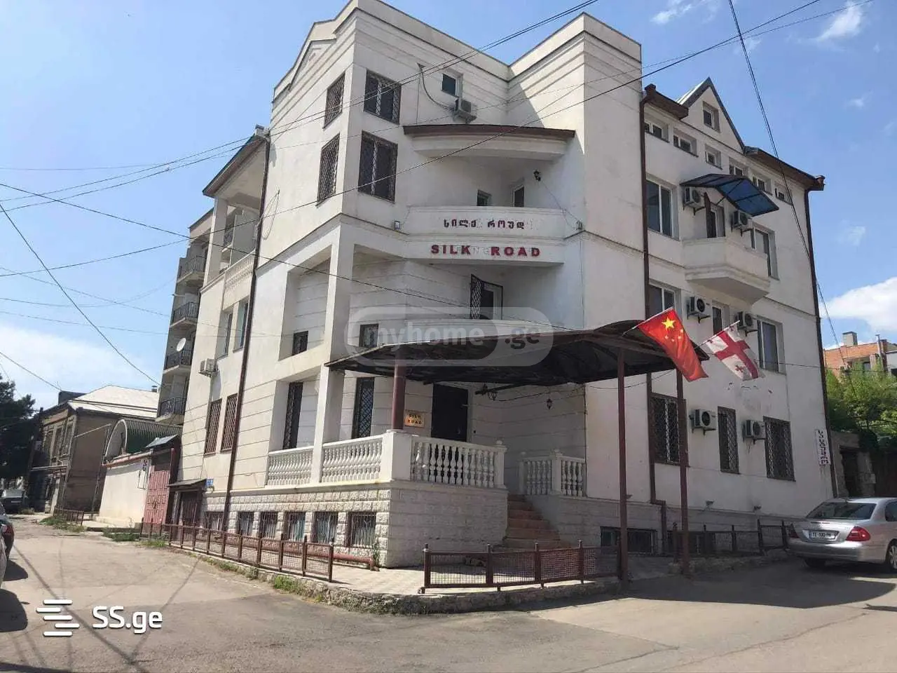 10+ Room Hotel For Rent In Isani view 1