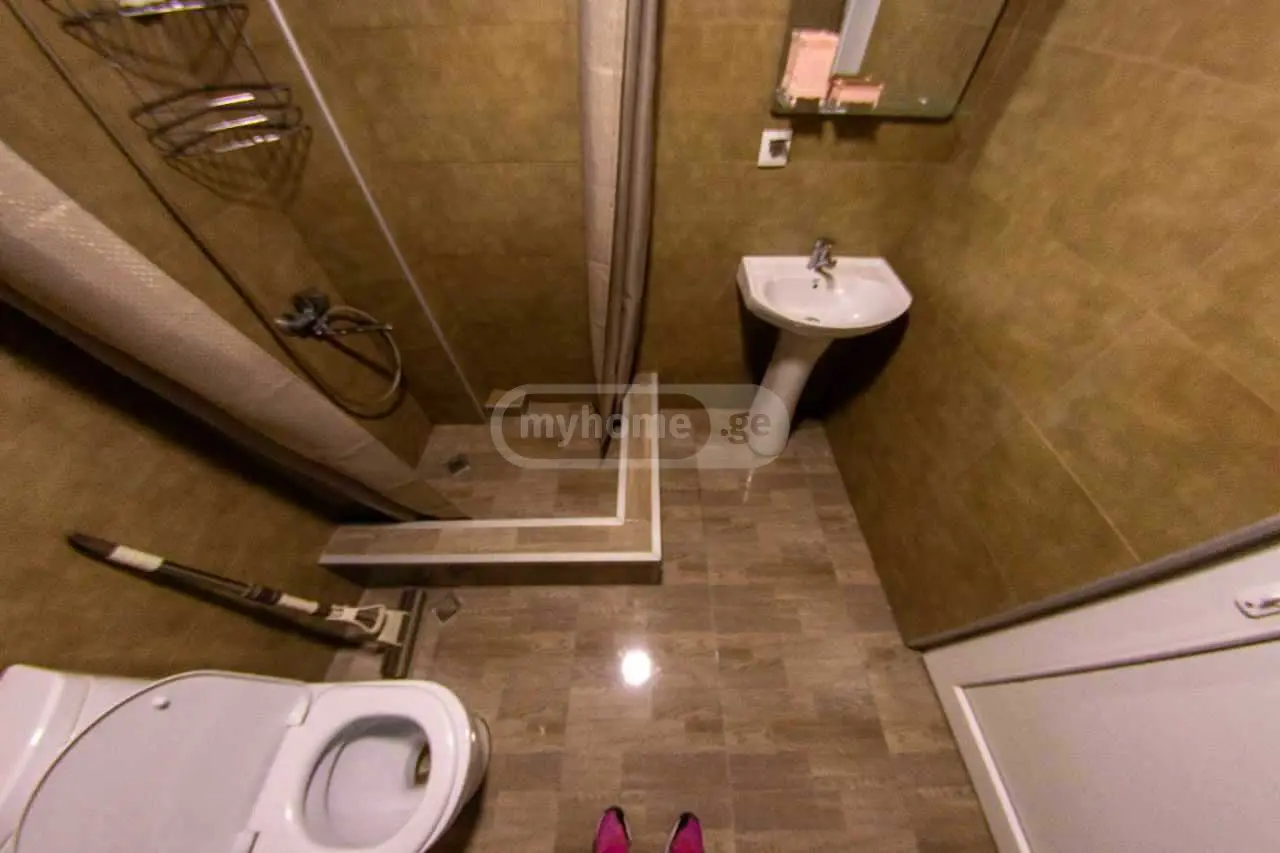 10+ Room Hotel For Rent On Moscow Ave view 8