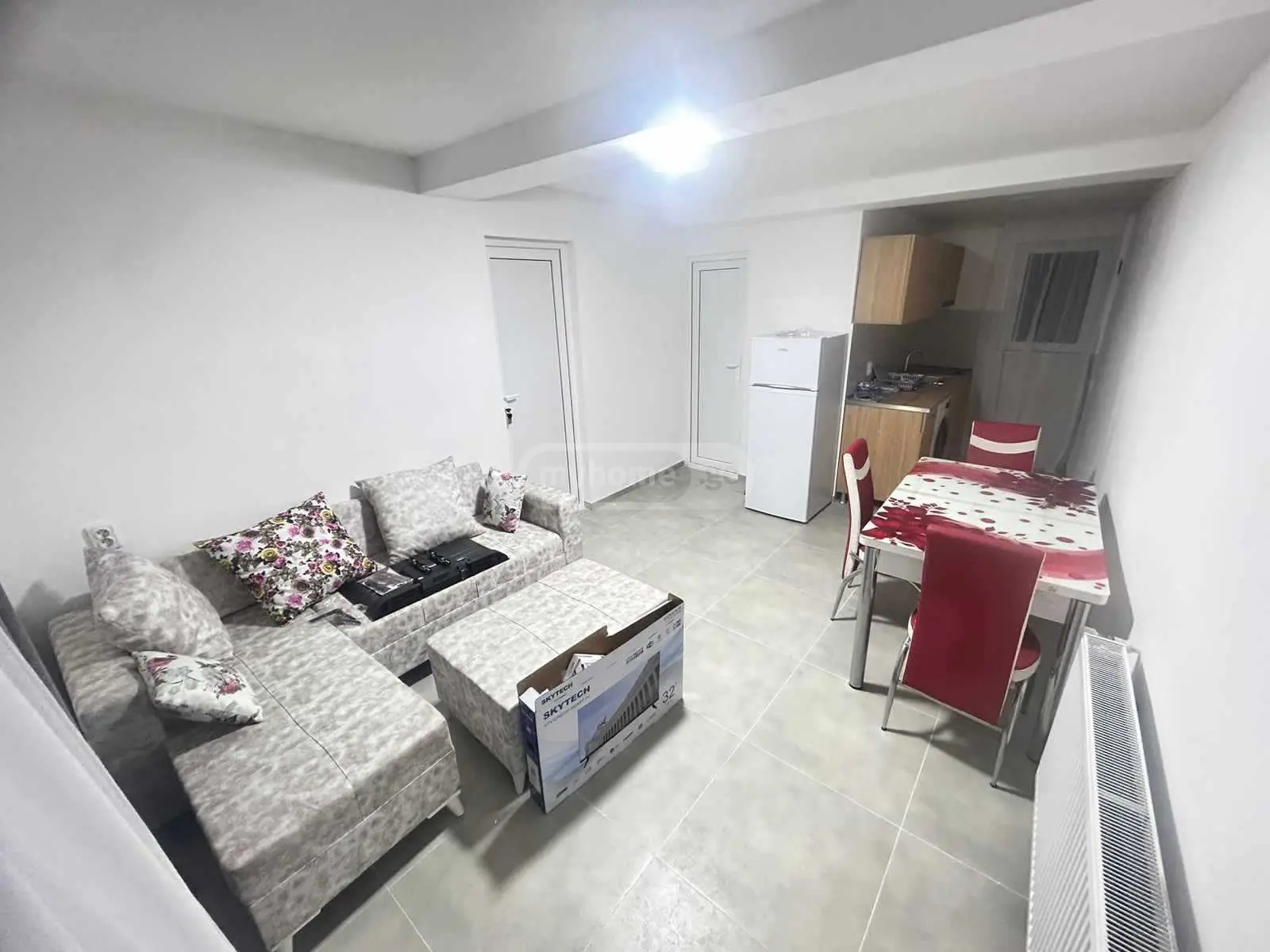 10+ Room Hotel For Rent On Moscow Ave view 11