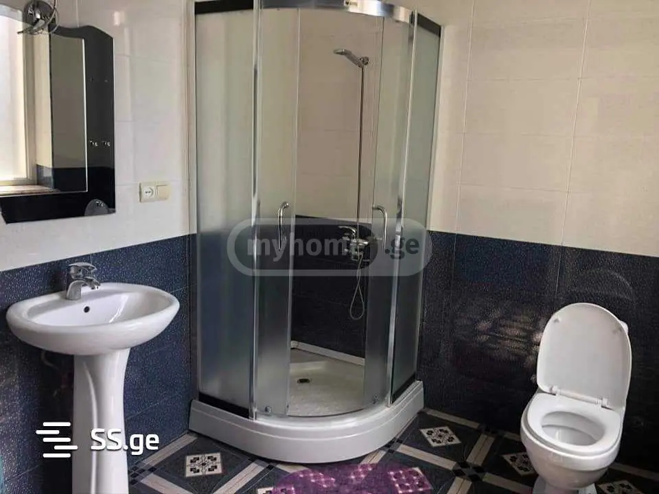 10+ Room Hotel For Rent In Isani view 11