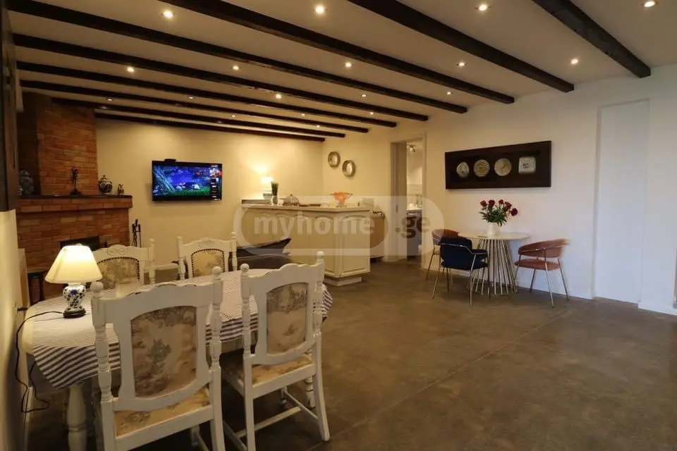 10+ Room Hotel For Rent In Vera view 10