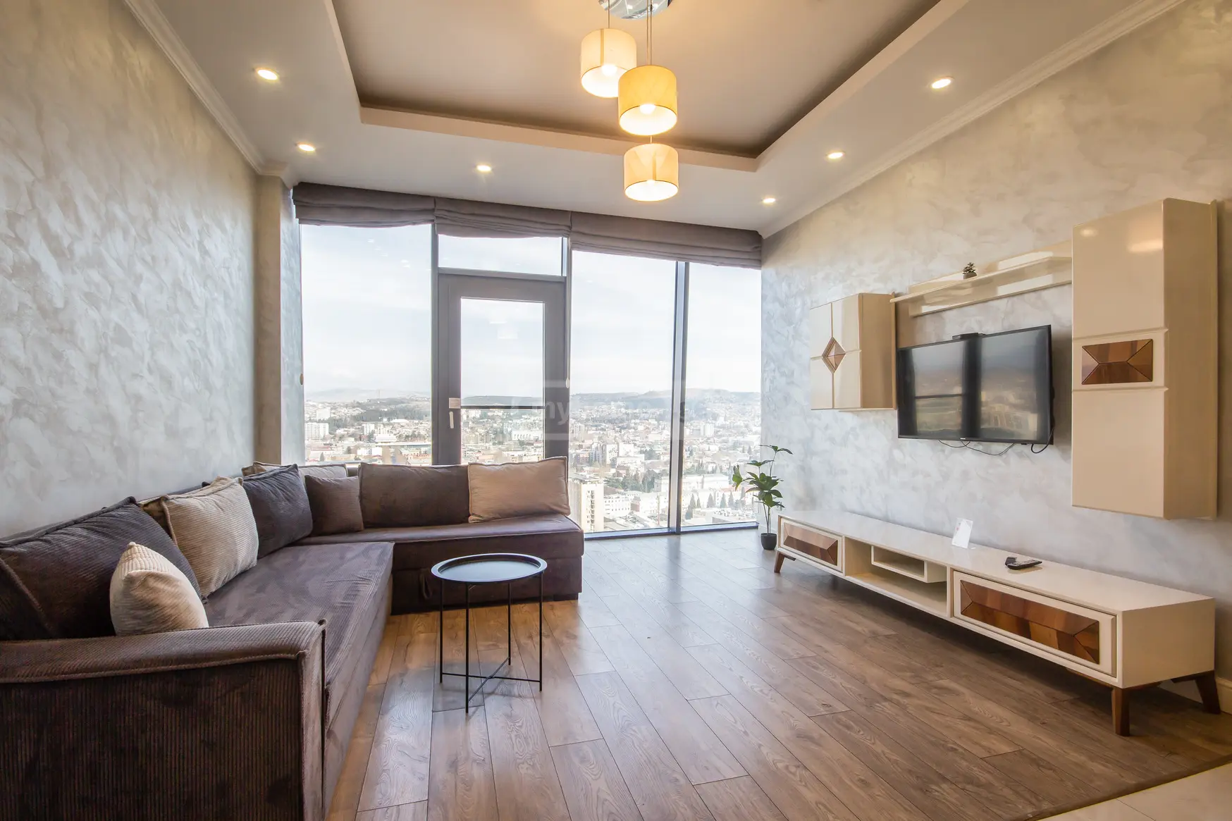 2 Room Apartment Daily Rent In Saburtalo view 2