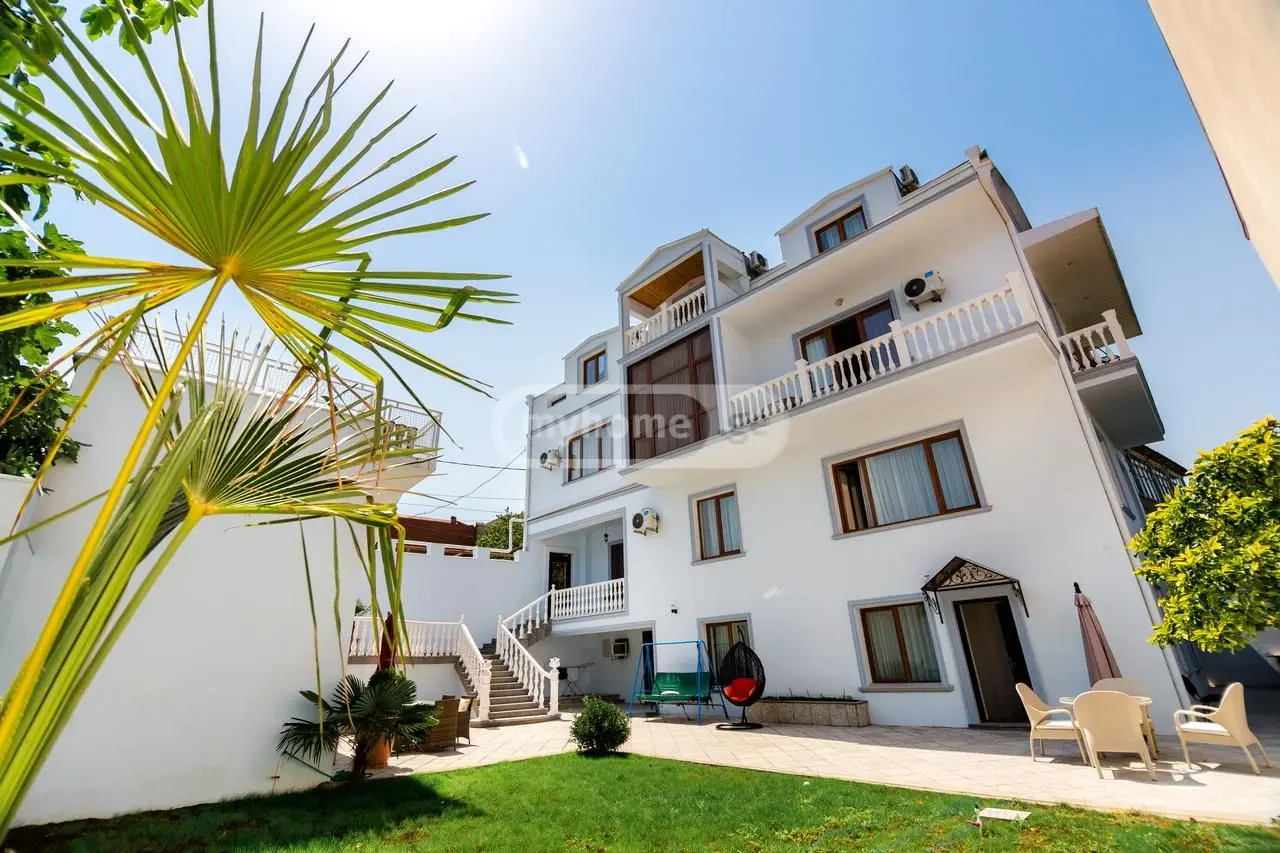 10+ Room Hotel For Sale In Elia view 1