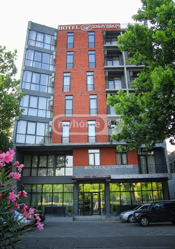 10+ Room Hotel For Sale In Didube view 1