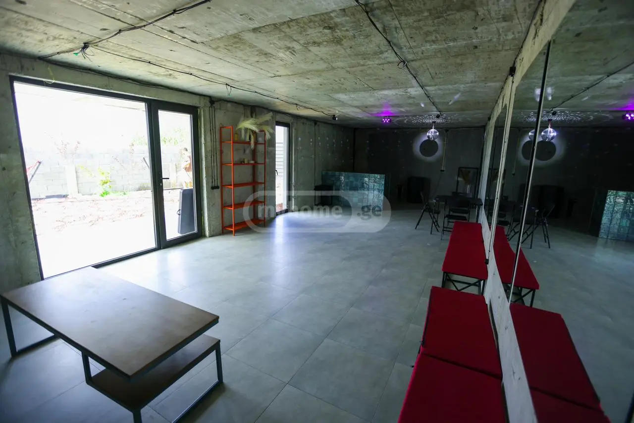 4 Room Country House Daily Rent In Saguramo, In Mtskheta Municipality view 6