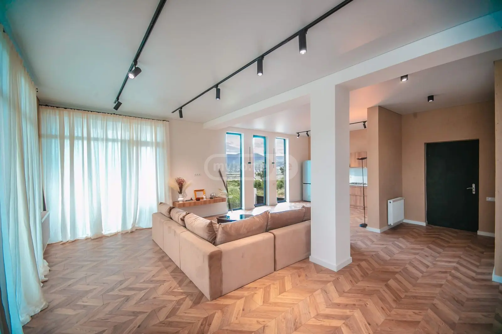 4 Room Country House Daily Rent In Saguramo, In Mtskheta Municipality view 11