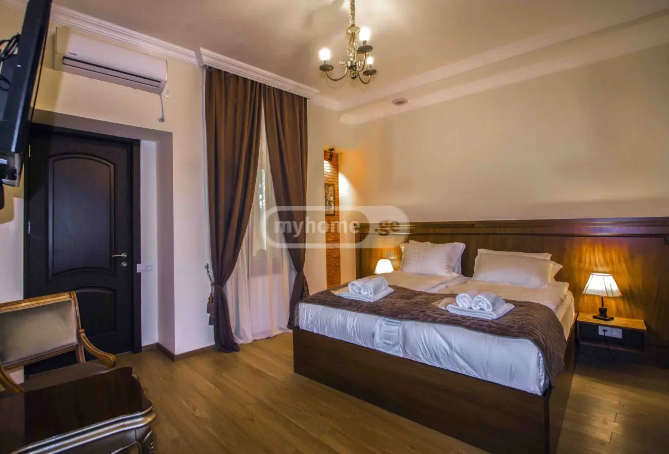 6 Room Hotel For Rent In Sololaki view 6
