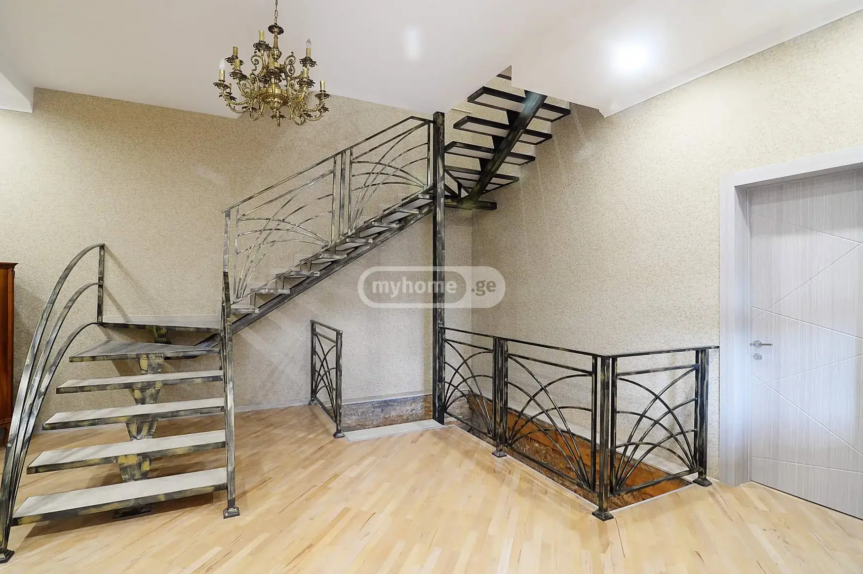 10+ Room Hotel For Rent In Avlabari view 2