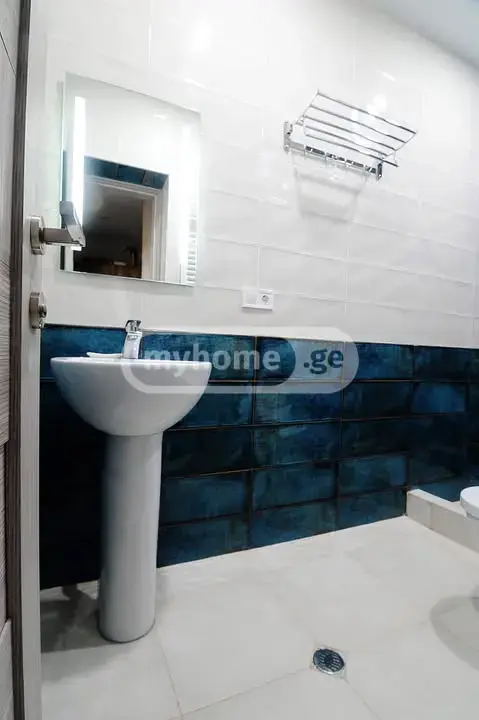 10+ Room Hotel For Rent In Avlabari view 5