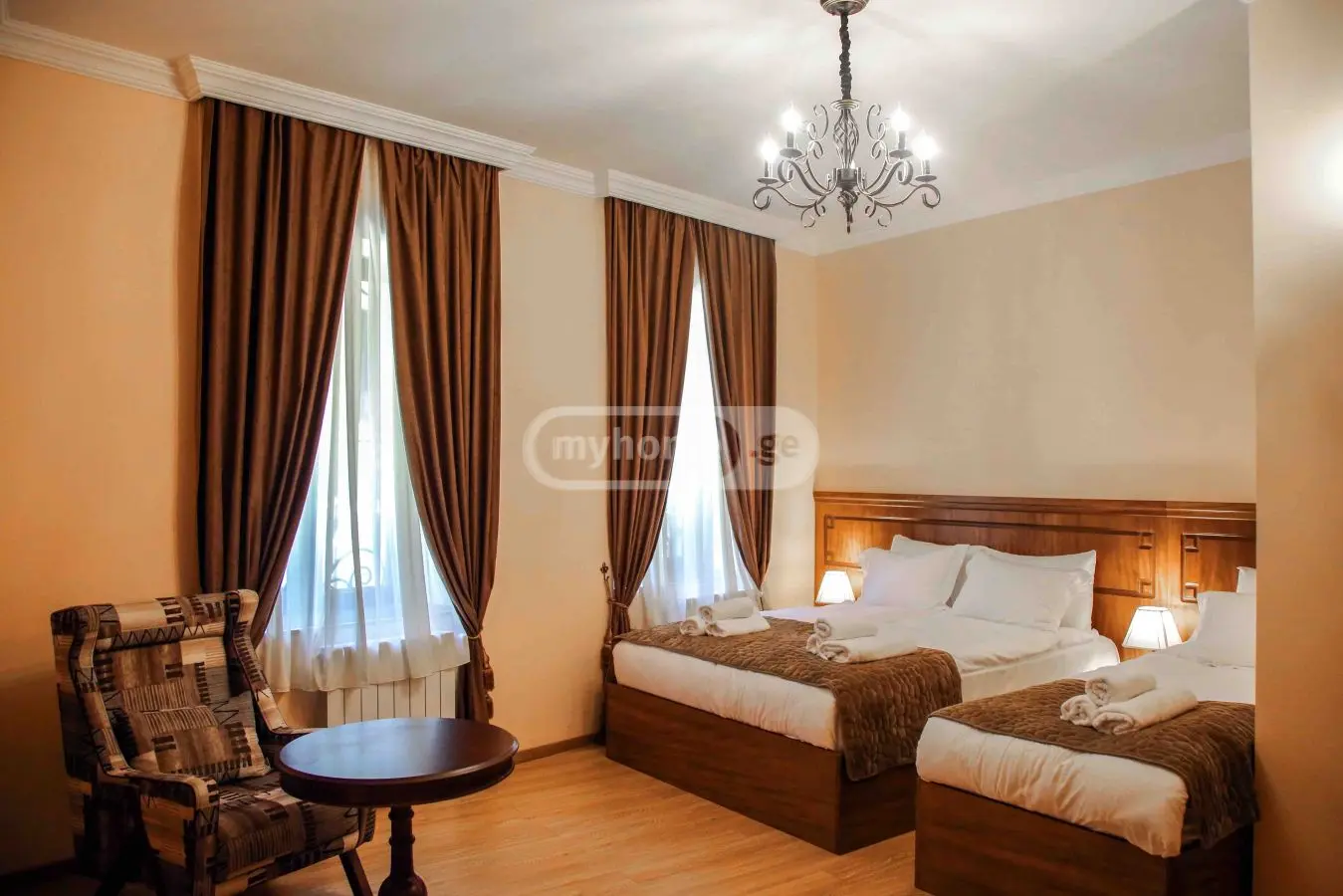 6 Room Hotel For Rent In Sololaki view 7