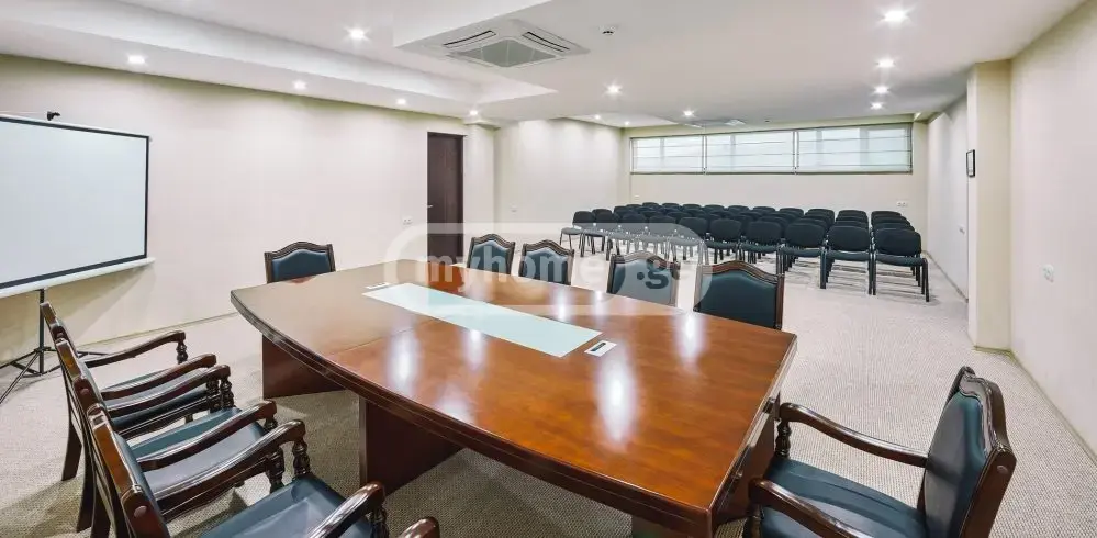 10+ Room Hotel For Rent In Lisi Lake view 2