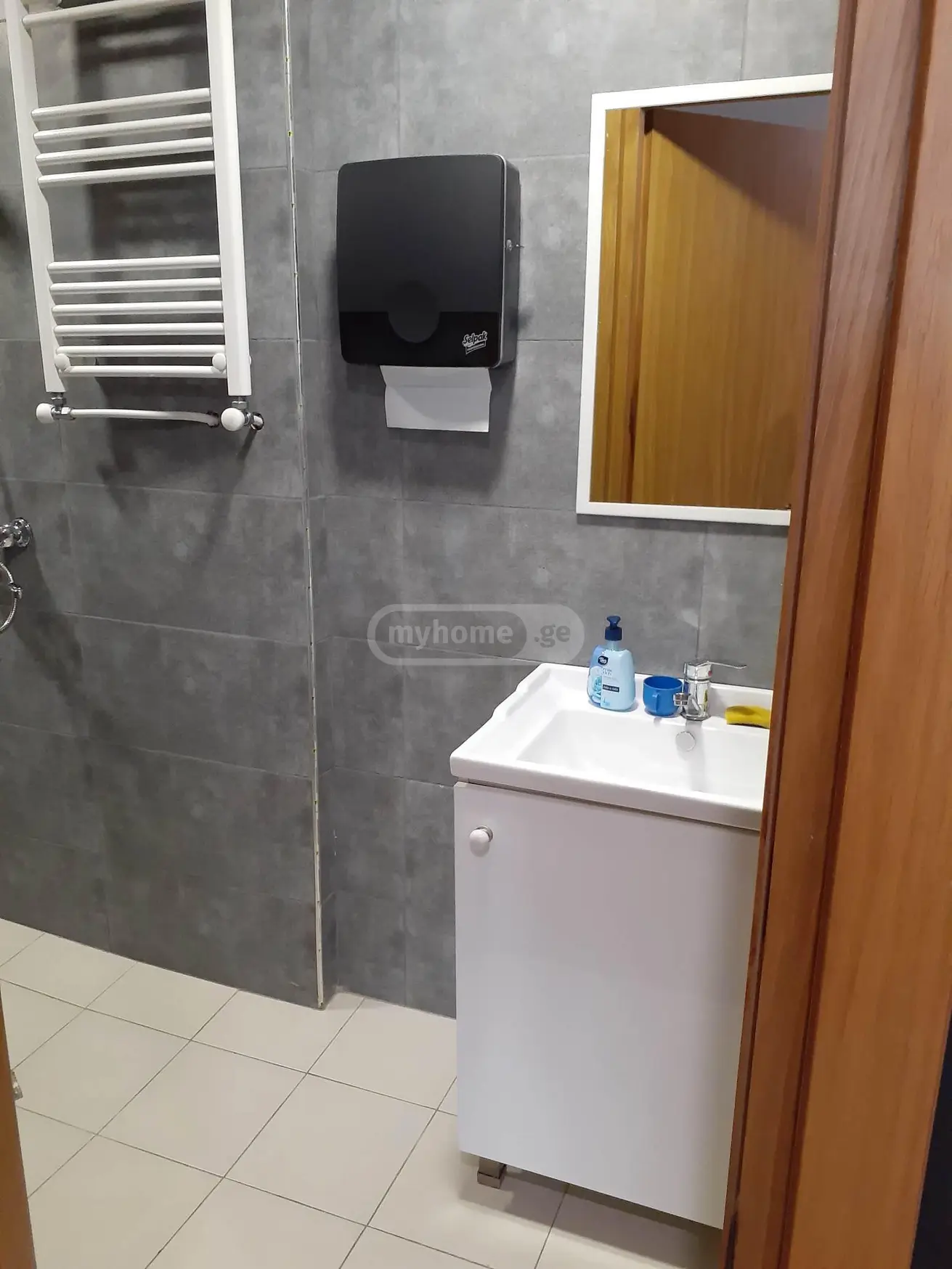 Office Commercial Area For Rent In Didube view 8