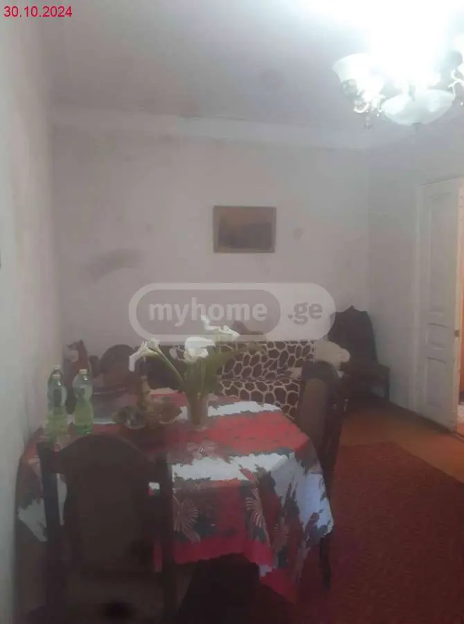 6 Room Private House For Sale view 5