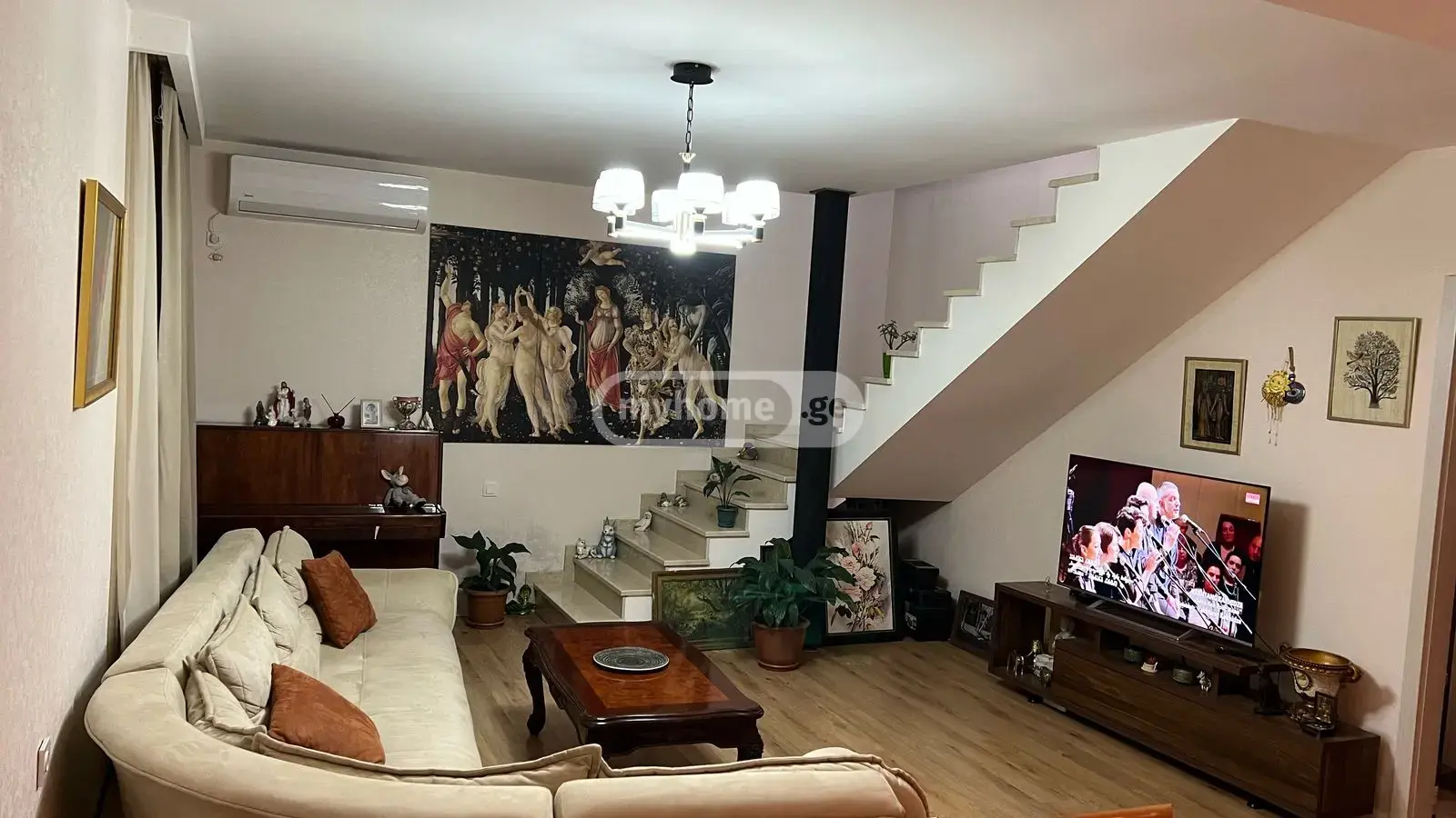 6 Room Private House For Rent In Avlabari view 2