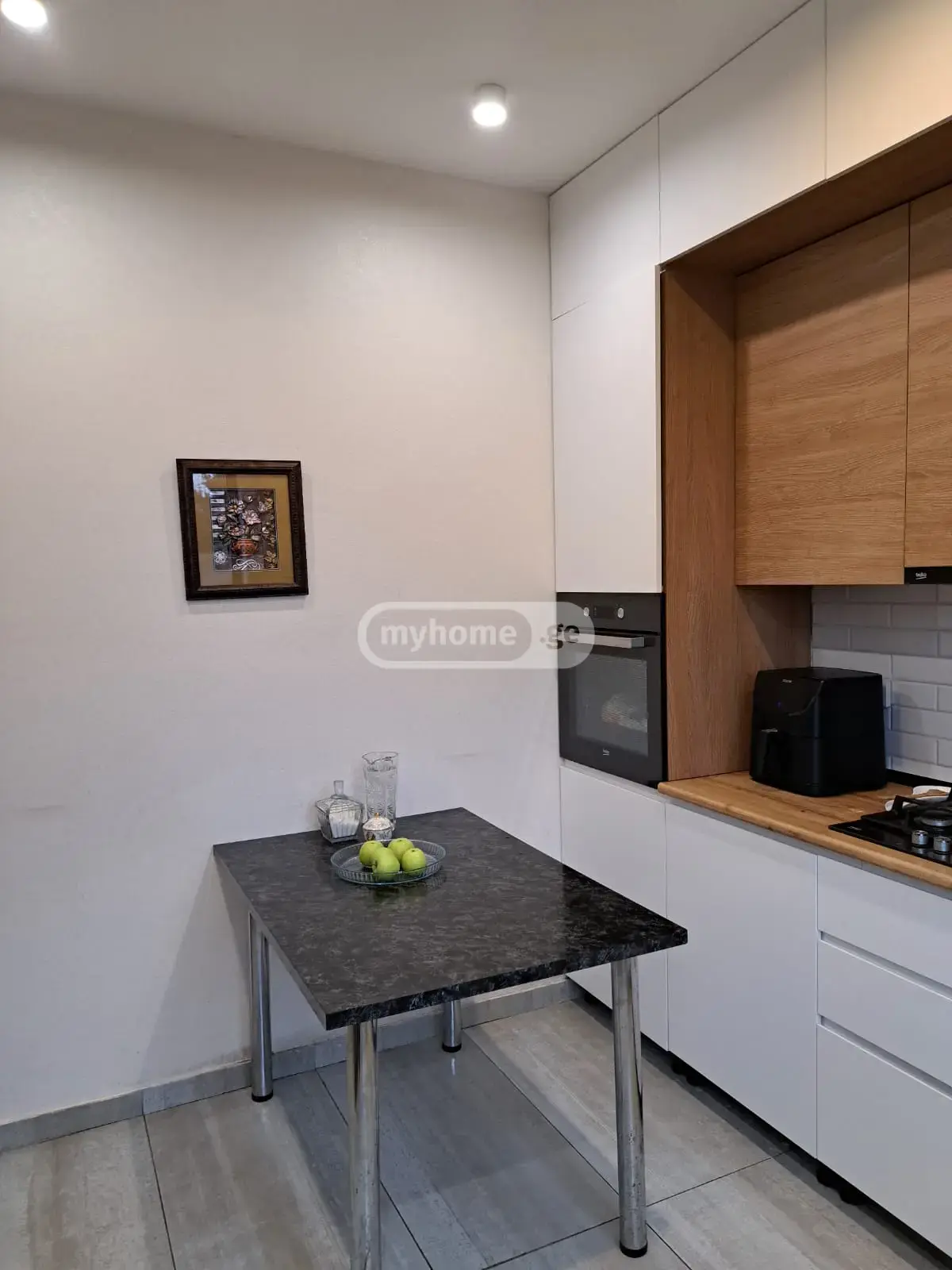 6 Room Private House For Rent In Avlabari view 5