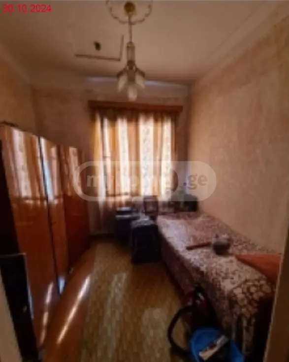 6 Room Private House For Sale view 9