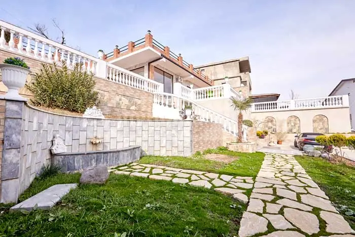 10+ Room Hotel For Sale In Vedzisi view 9