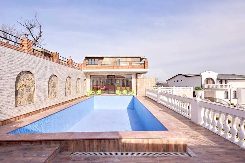 10+ Room Hotel For Sale In Vedzisi view 2