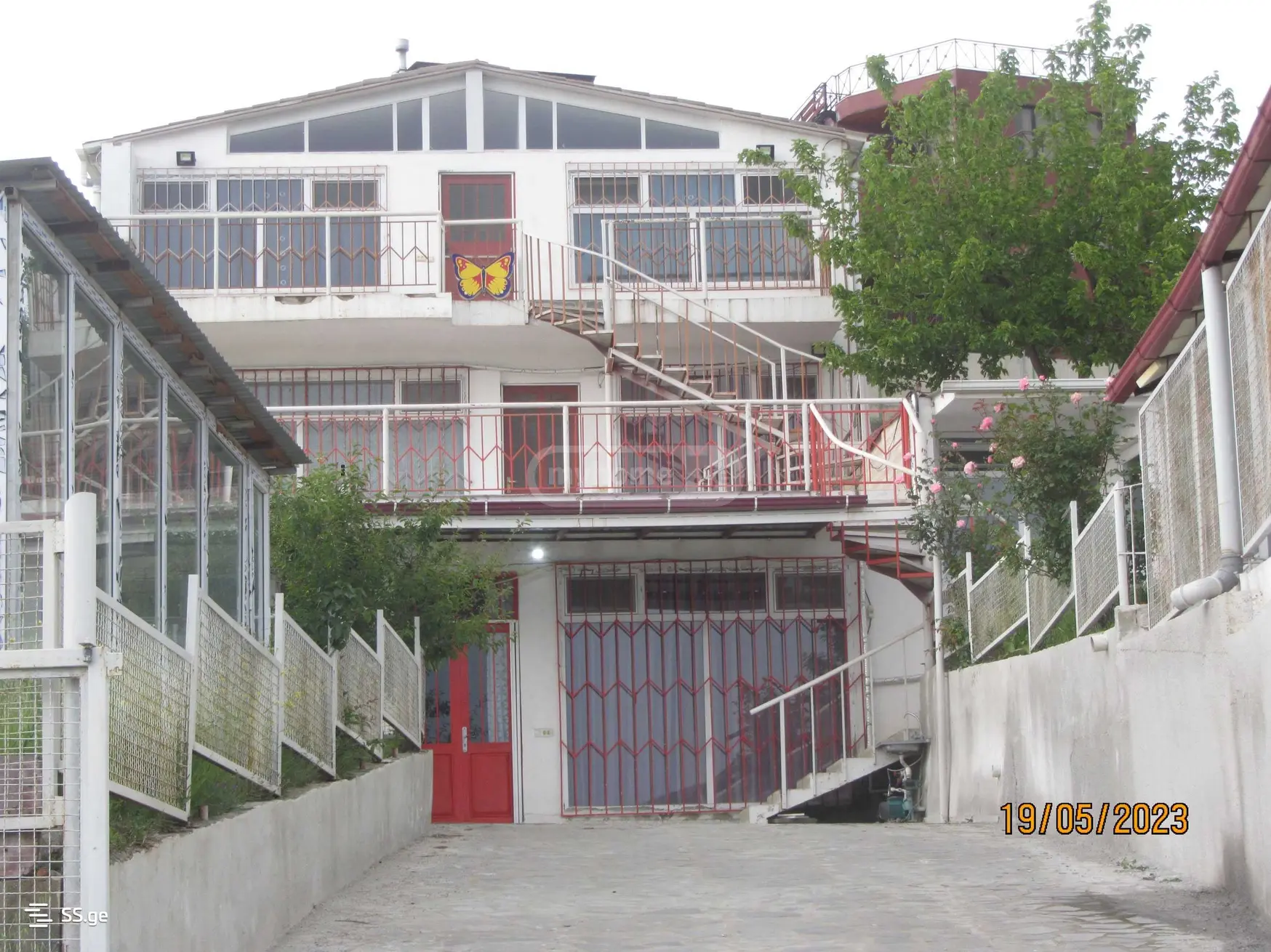 10+ Room Hotel For Rent In Tbilisi Sea view 1