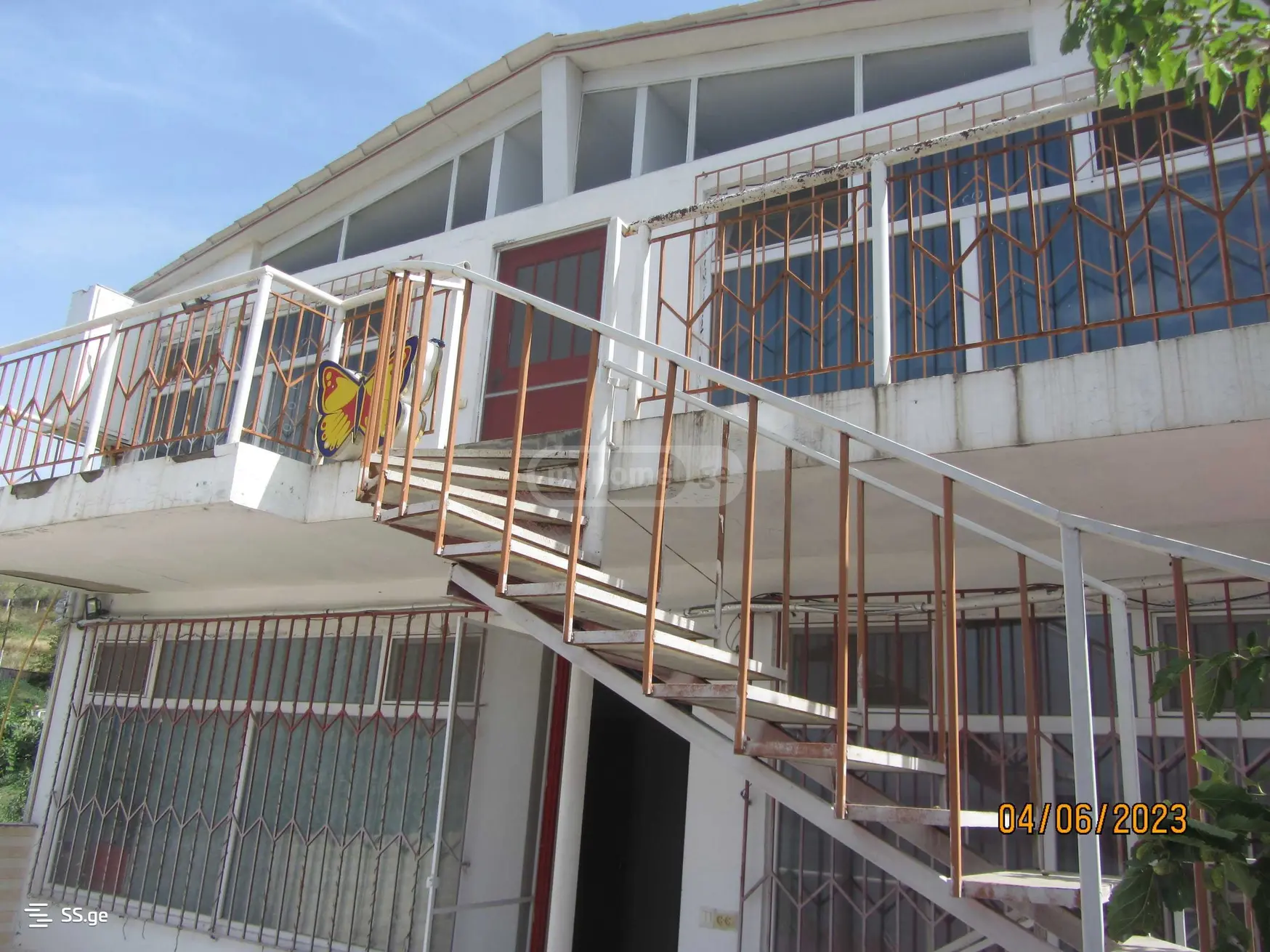 10+ Room Hotel For Rent In Tbilisi Sea view 9