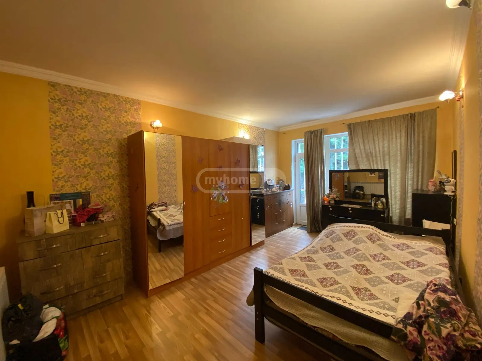 9 Room Private House For Sale view 8