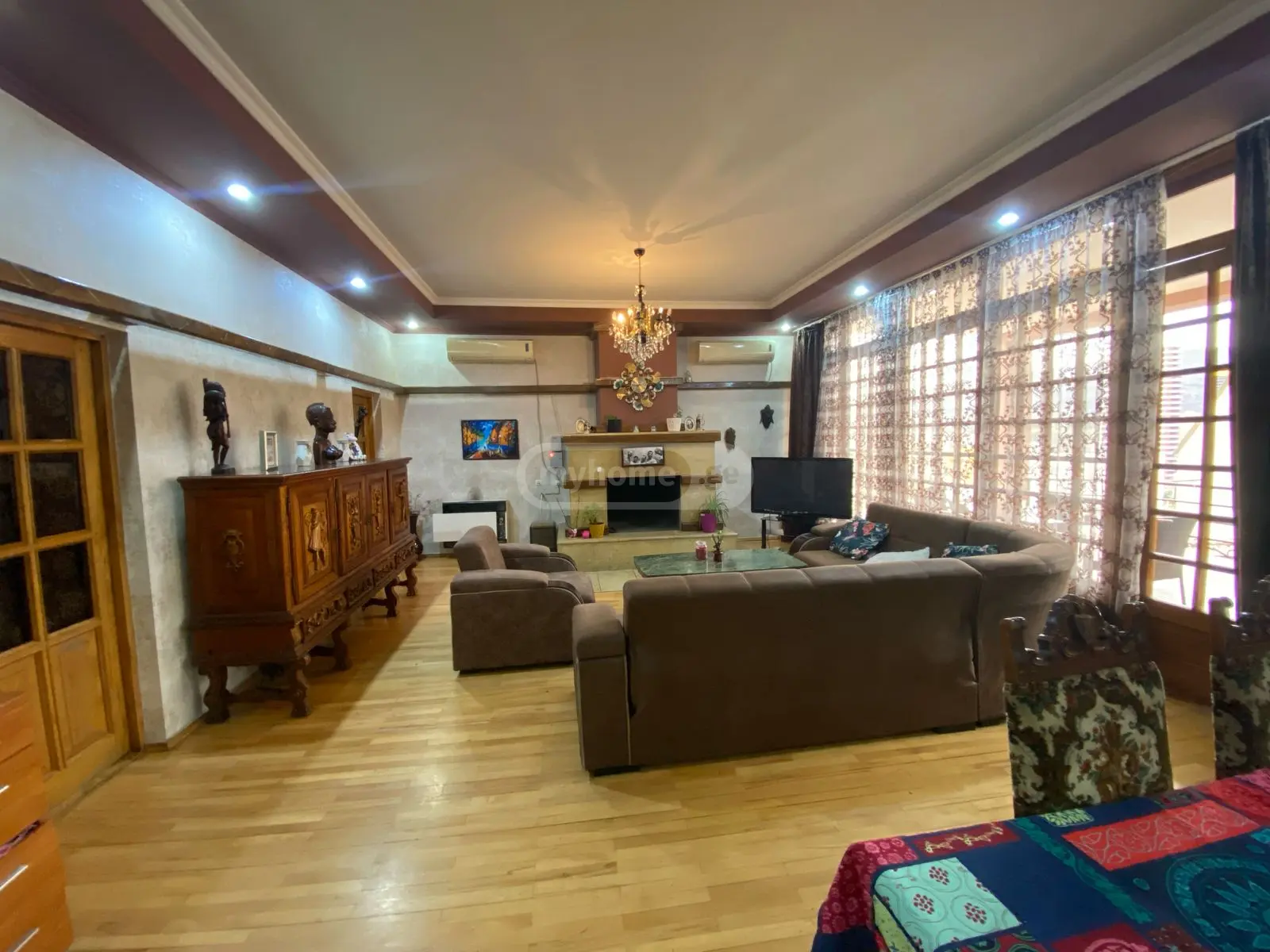 9 Room Private House For Sale view 3