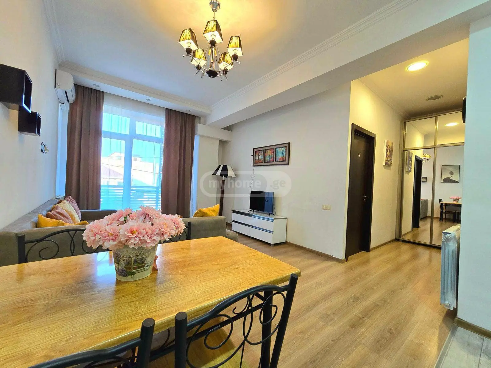 2 Room Apartment Daily Rent In Avlabari view 3
