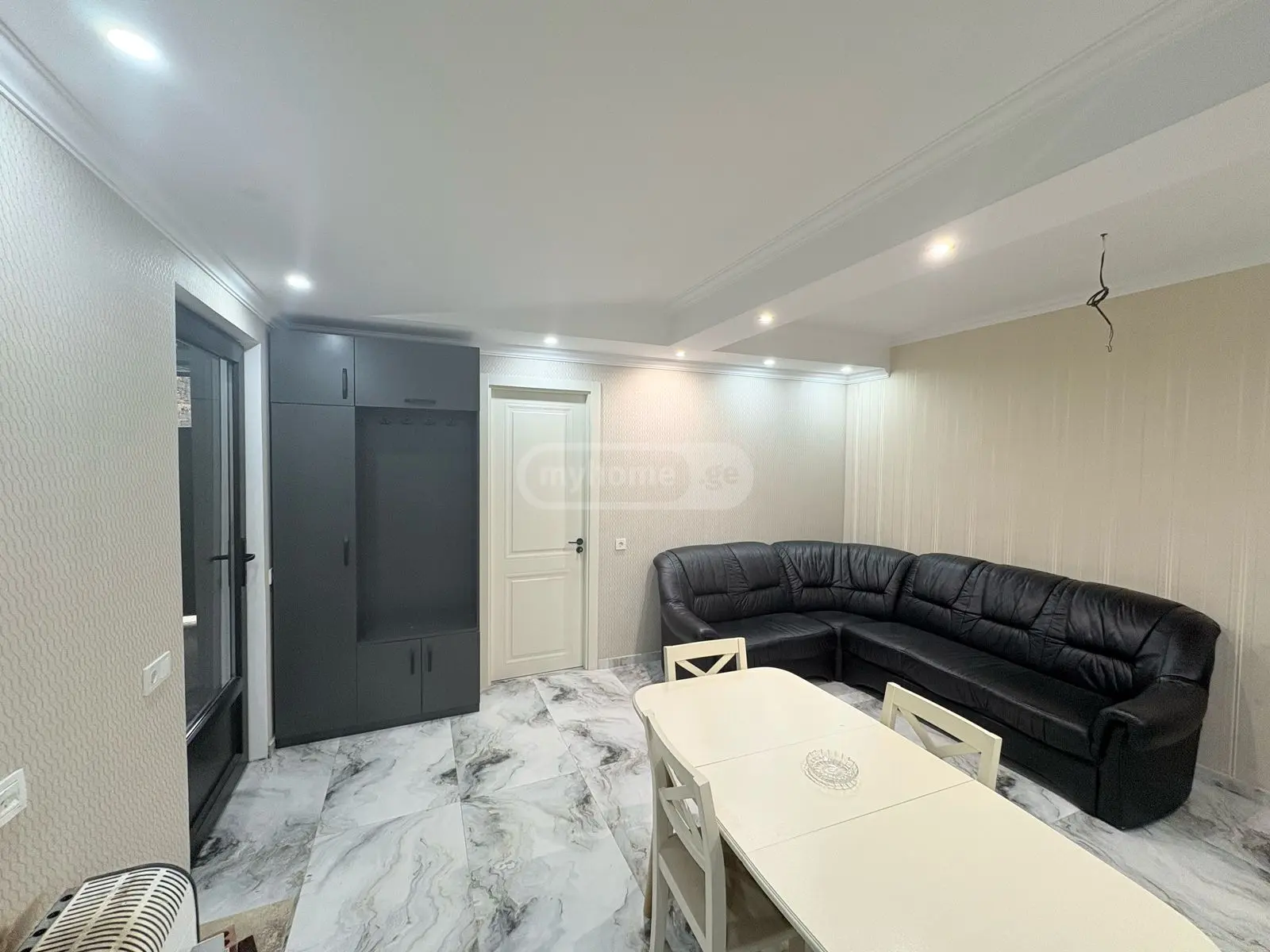 3 Room Private House For Rent In Oqrokana view 6