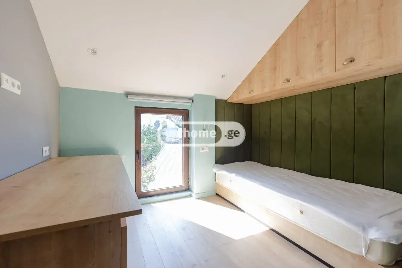 6 Room Private House For Rent In Avlabari view 9