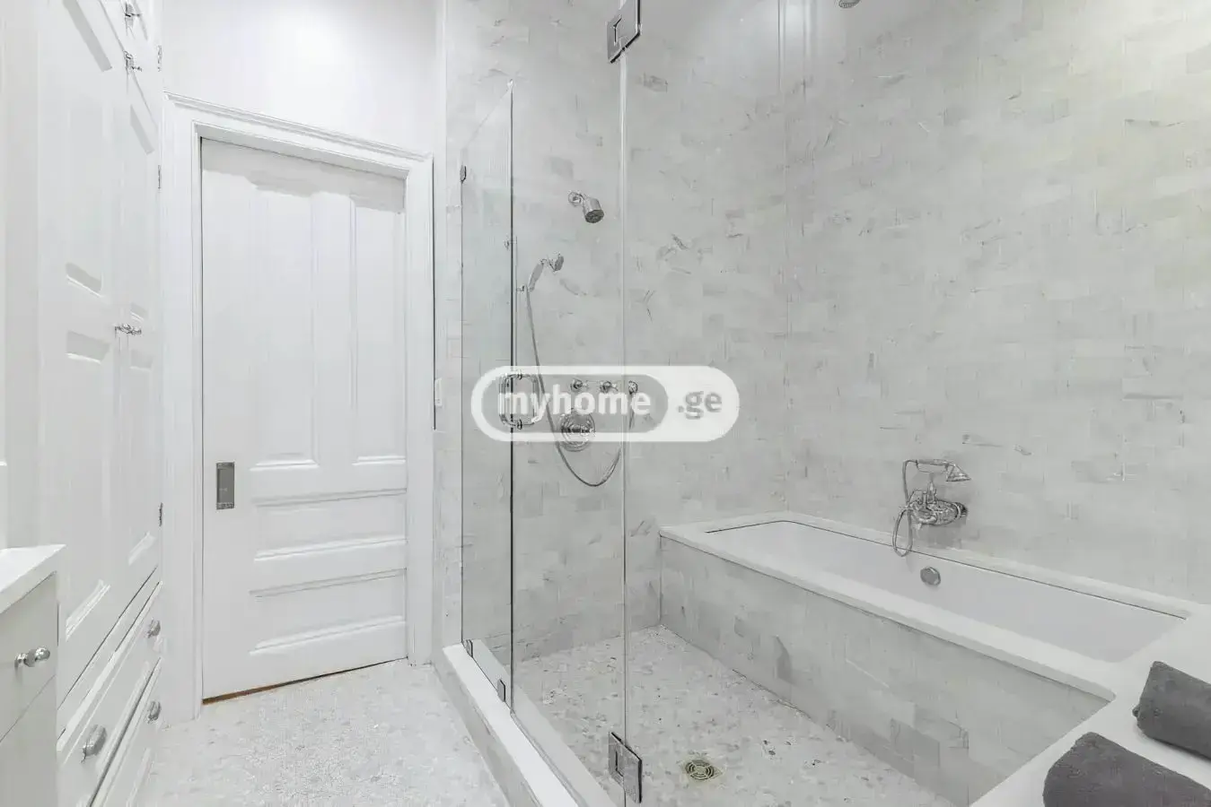 6 Room Private House For Rent In Avlabari view 7