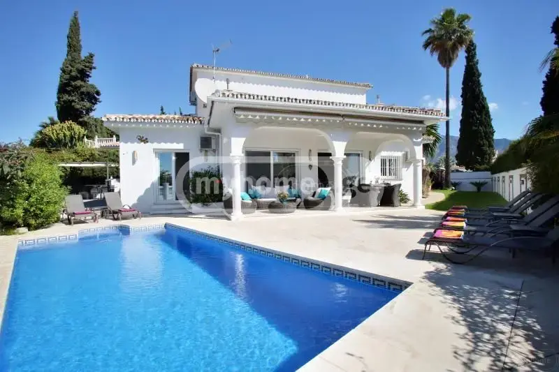 7 Room Private House For Rent In Avlabari view 9