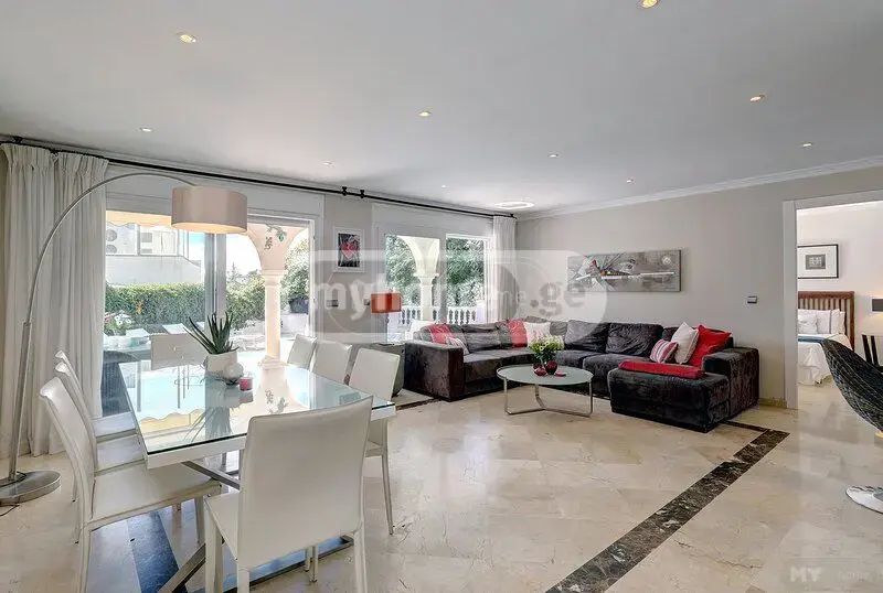 7 Room Private House For Rent In Avlabari view 8