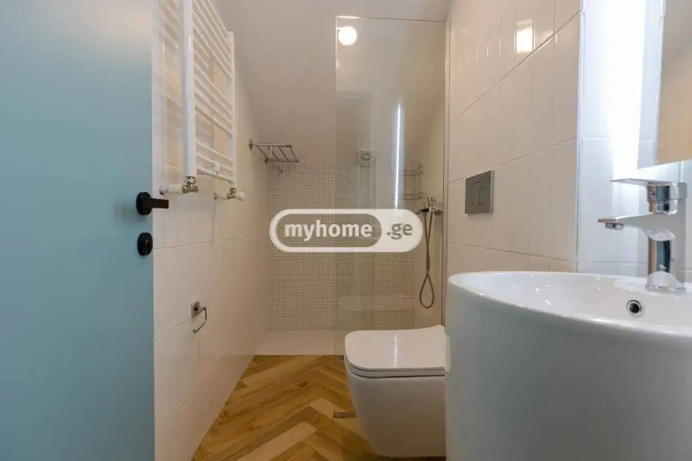 6 Room Private House For Rent In Avlabari view 1