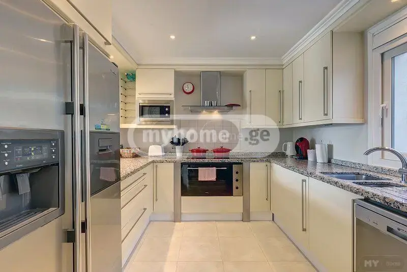 7 Room Private House For Rent In Avlabari view 5