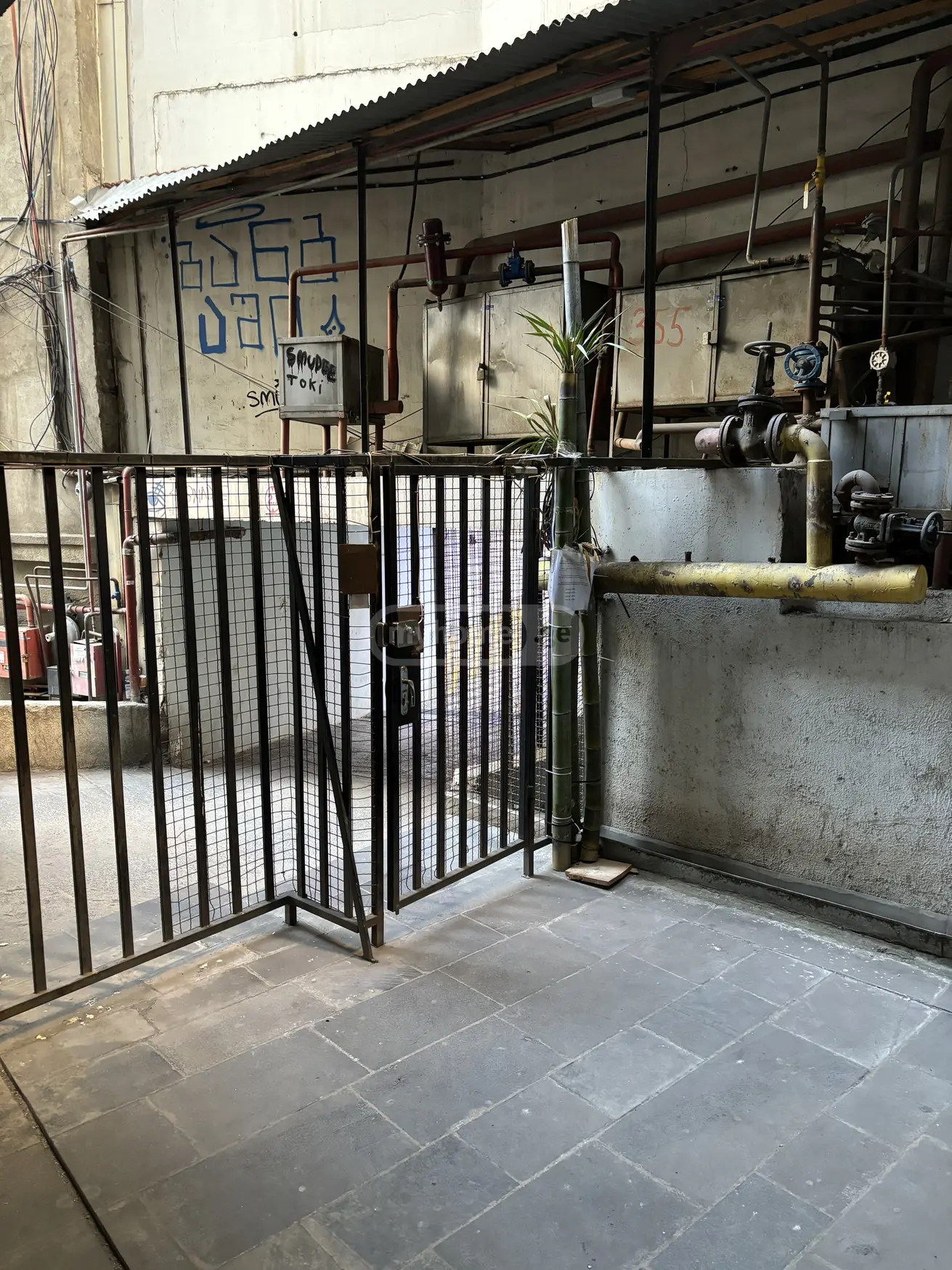 Special Commercial Area For Sale In Mtatsminda view 5