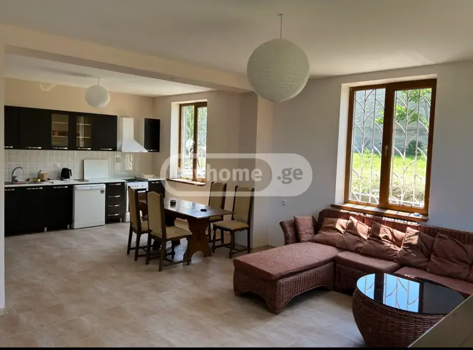 10+ Room Country House For Rent In Tabakhmela view 1