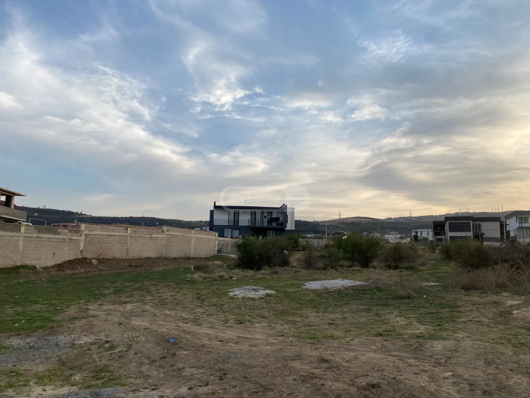 Agricultural Plot For Sale In Lisi Lake view 4