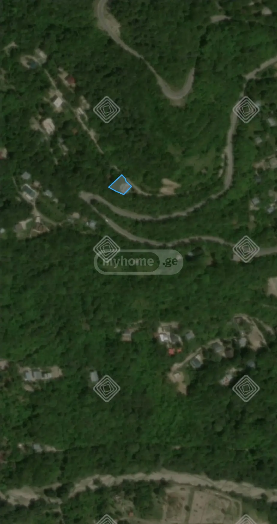 8 Room Private House For Sale view 3