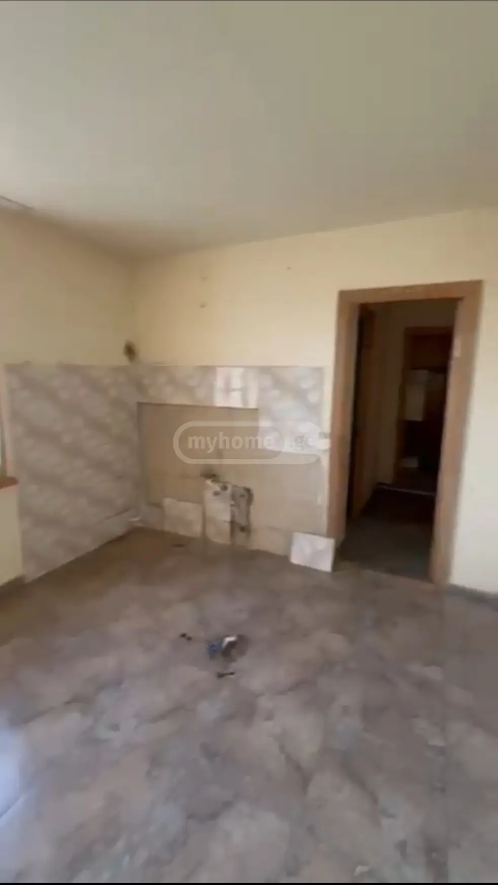 8 Room Private House For Sale view 7