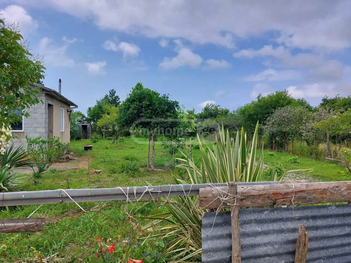 3 Room Private House For Sale view 2