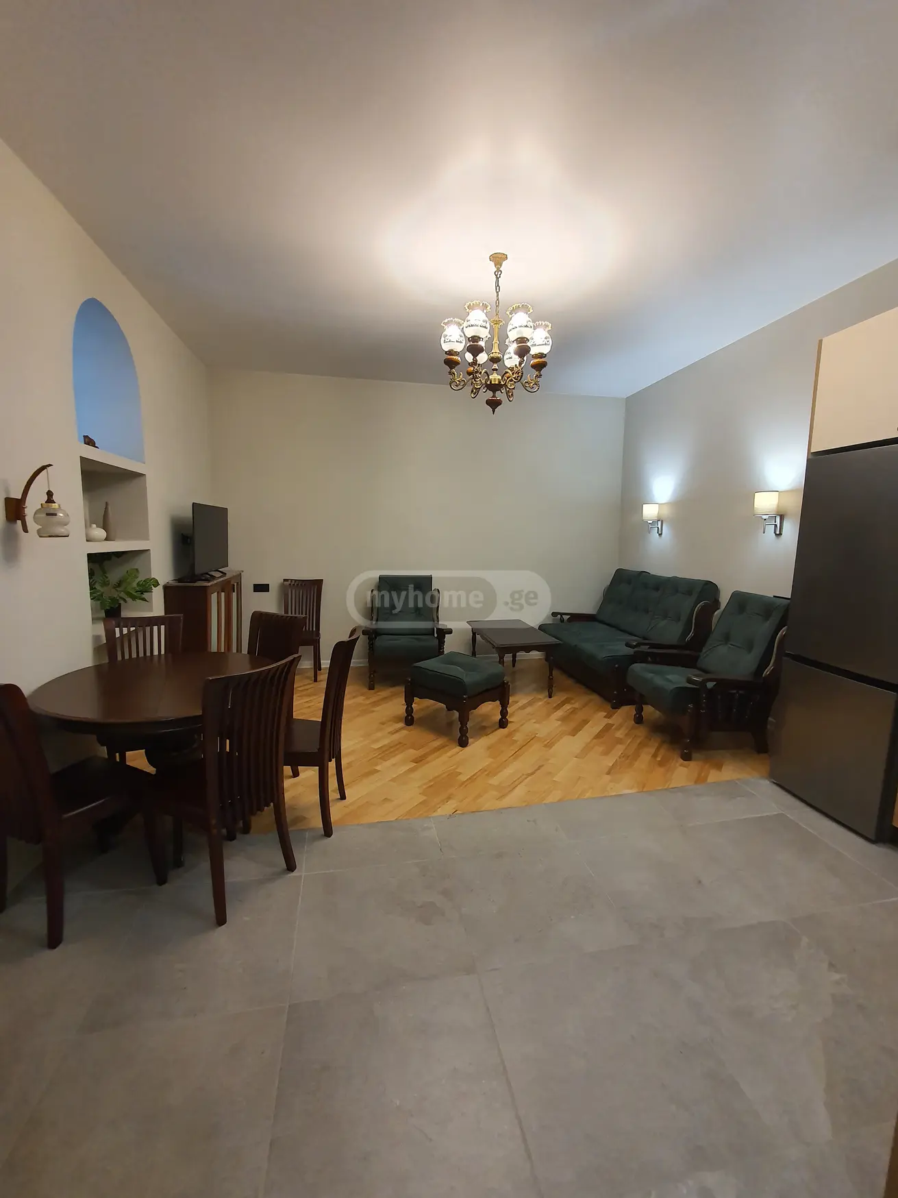 3 Room Apartment Daily Rent In Mtatsminda view 3