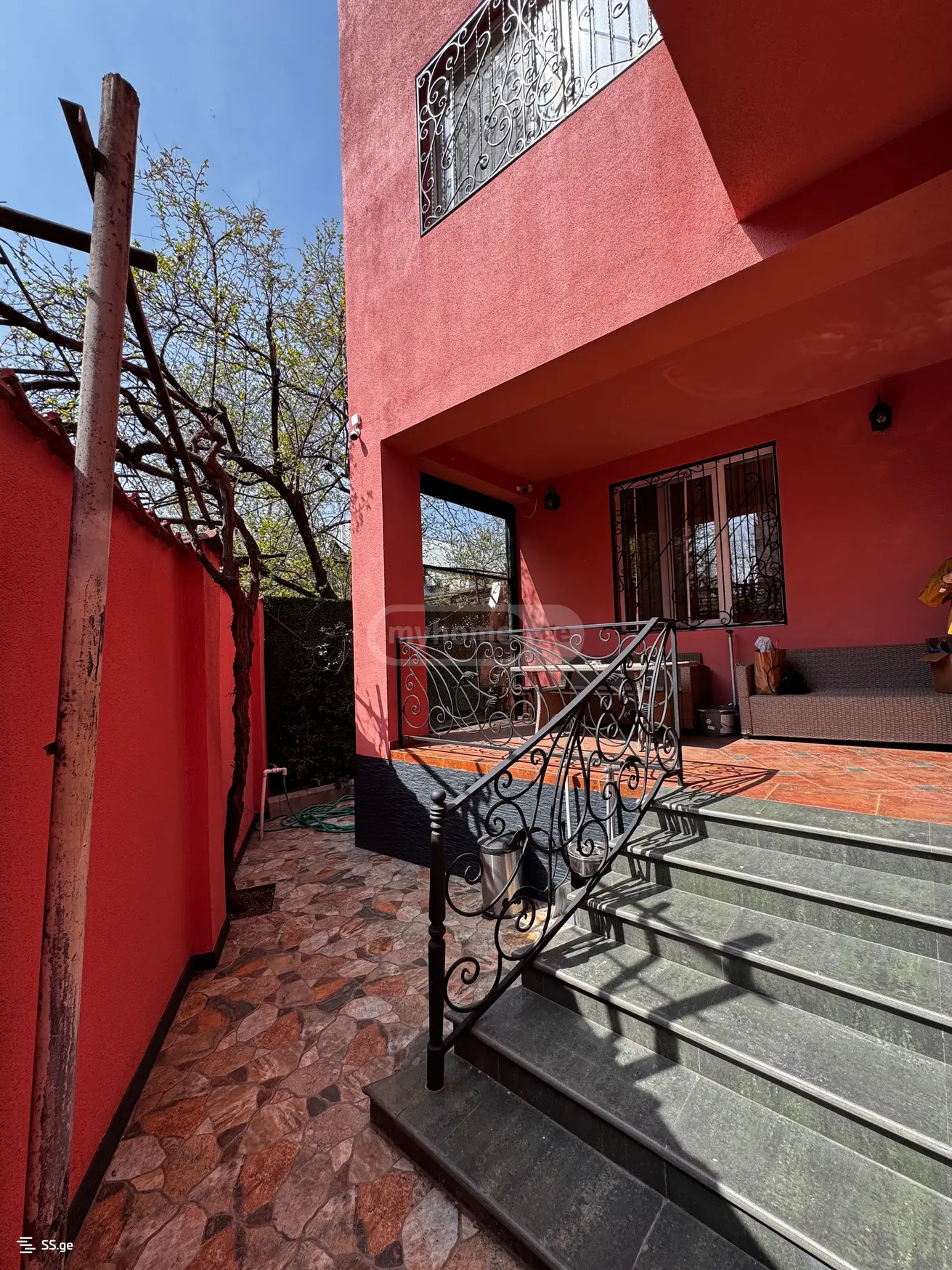 7 Room Private House For Rent In Didube view 2