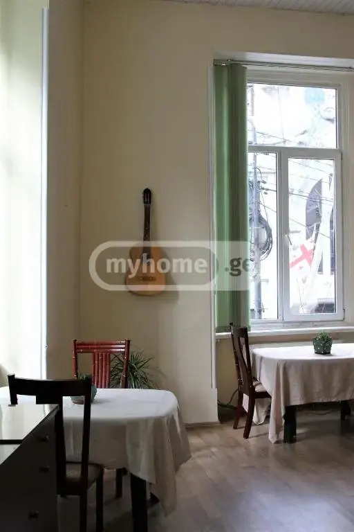 8 Room Hotel For Rent In Sololaki view 5