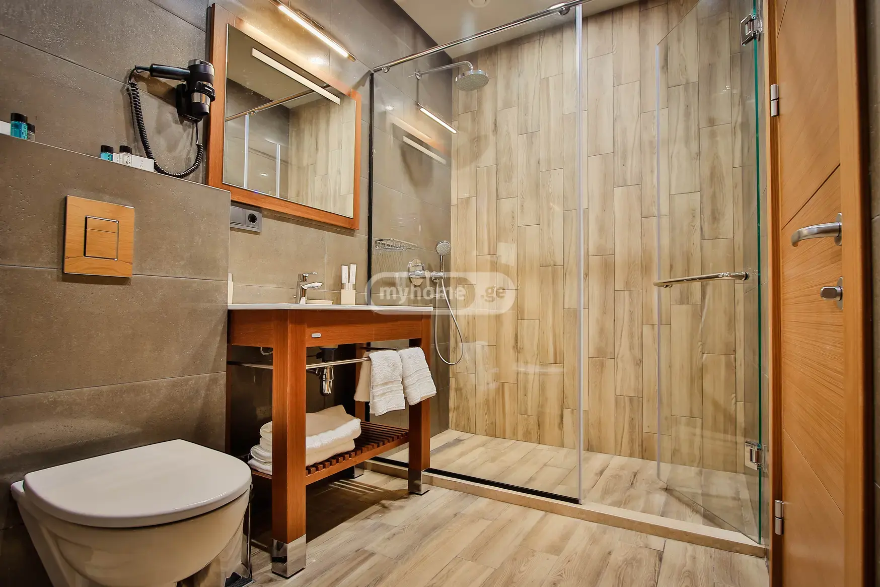10+ Room Hotel For Rent In Saburtalo view 7