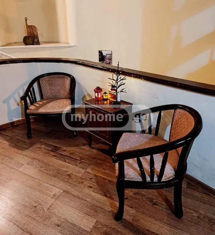 8 Room Hotel For Rent In Sololaki view 3